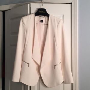 NWOT White House Black Market blazer